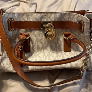 MK purse